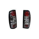 Focos traseros Nissan Terrano D22 98-10 fondo cromado - Imagen 3