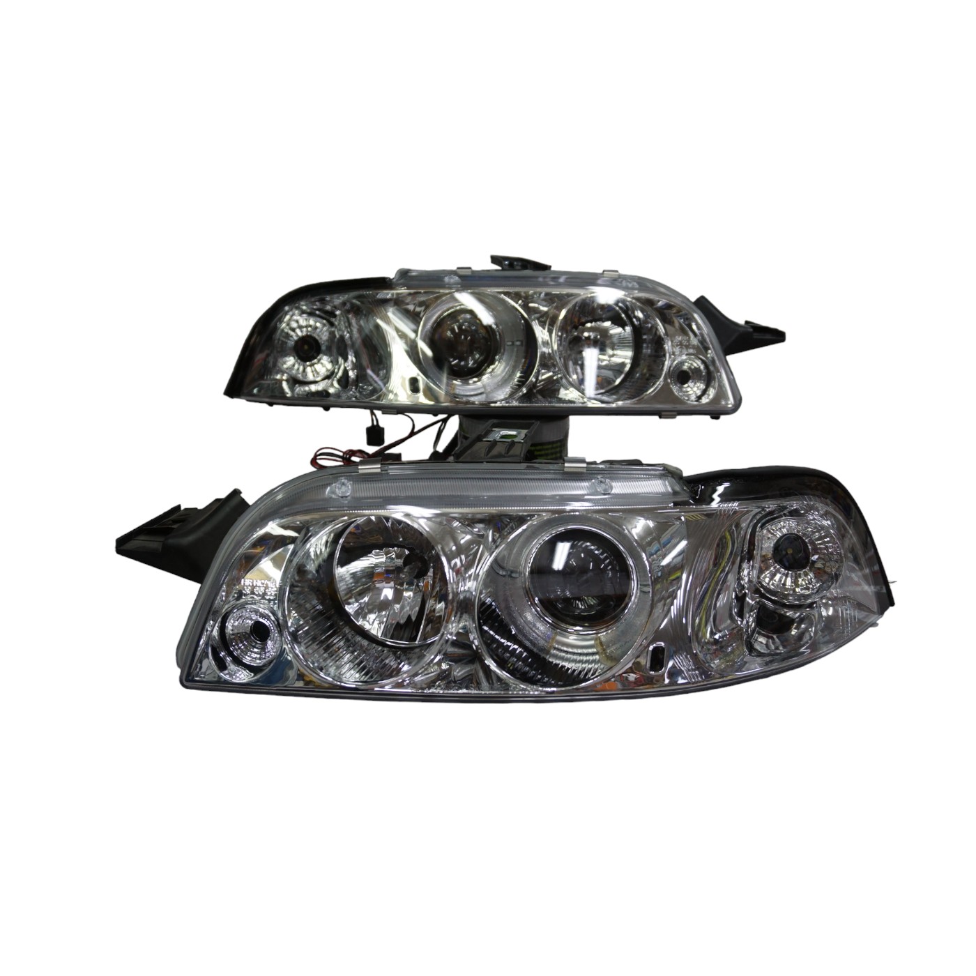 DSC06379-Photoroom.jpg Ópticos LED Fiat Punto 93-99 fondo cromado - Imagen 1